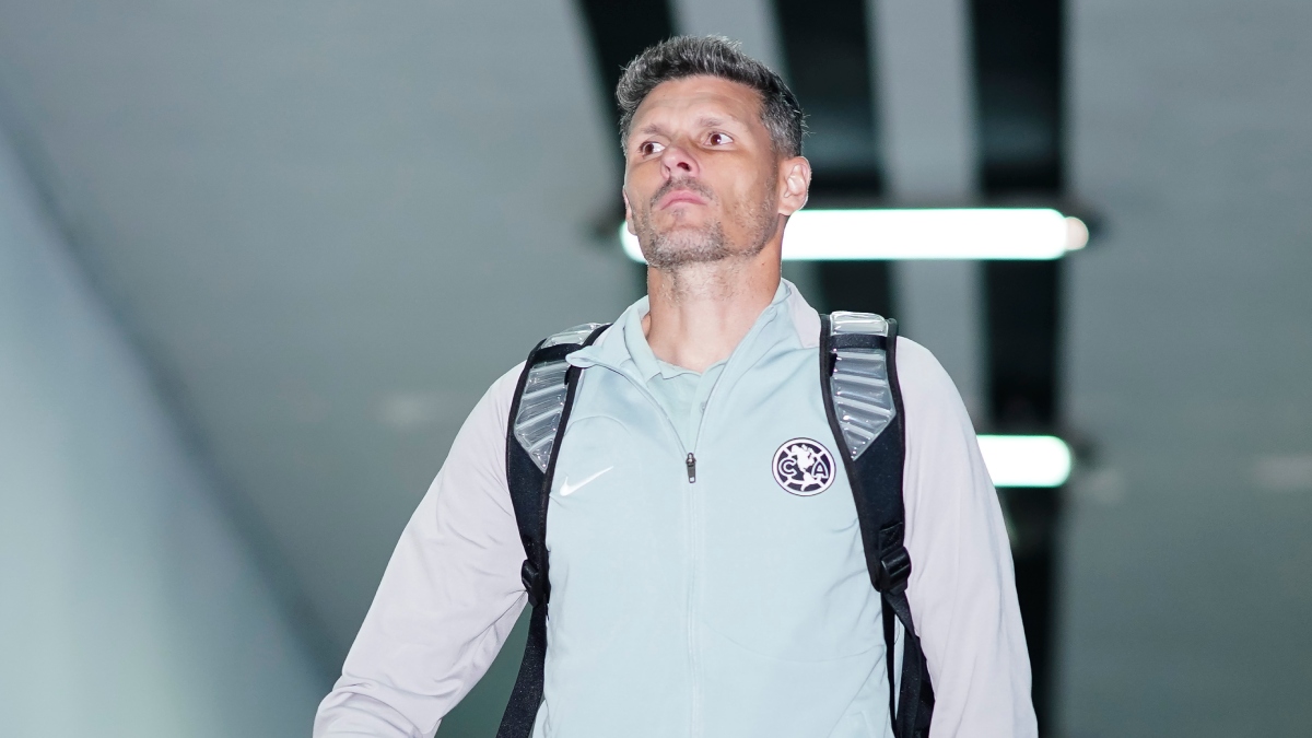 Fernando Ortiz mantiene a Henry Martín en duda para el Clásico Capitalino