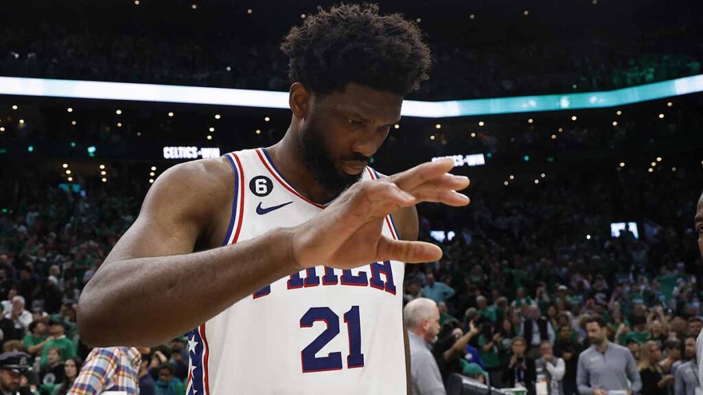 Joel Embiid tiene problemas dentro de la NBA | Reuters