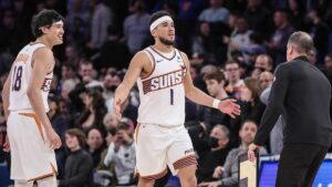 Devin Booker rompería récord tras firmar una extensión de contrato con los Phoenix Suns