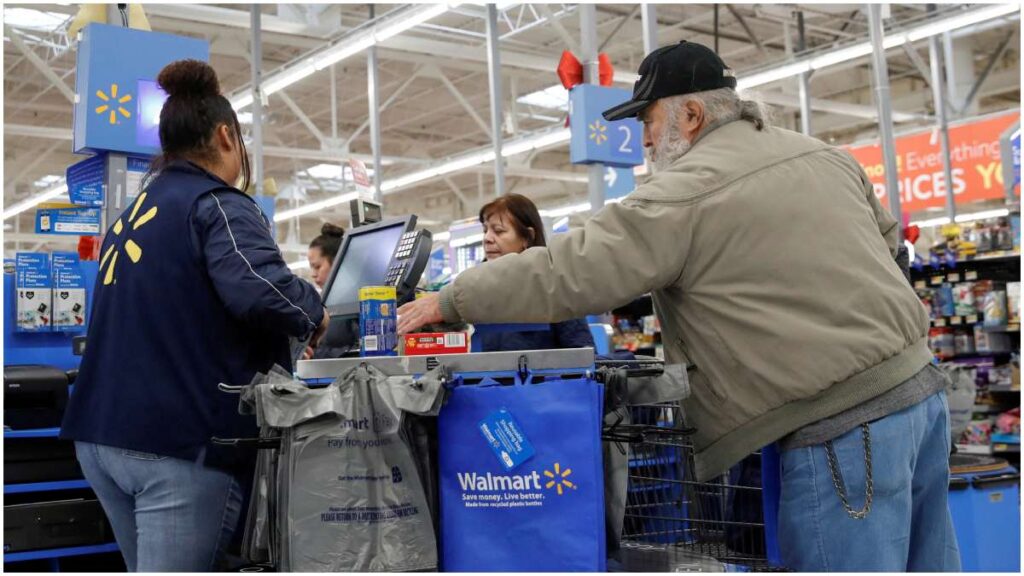 Todas las tiendas abiertas en el Thanksgiving | Reuters; Krzaczynski
