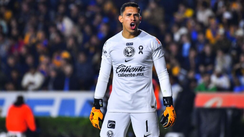 Luis Malagón se encara con la afición de Tigres en la ida de la final del Apertura 2023