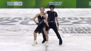 Jinny Kim y Namu Lee de Corea del Sur hacen estallar la arena con ‘I Love Rock N Roll’