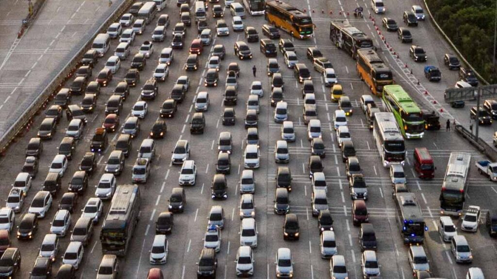 Hoy NO Circula: ¿Qué autos no circulan en la CDMX? | Reuters