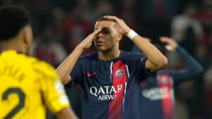 Mbappé vs PSG: el delantero demanda al club por intento de extorsión