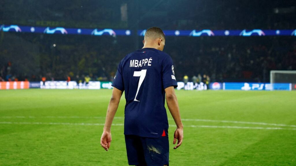 Mbappé mete en problemas legales al PSG | REUTERS/Sarah Meyssonnier