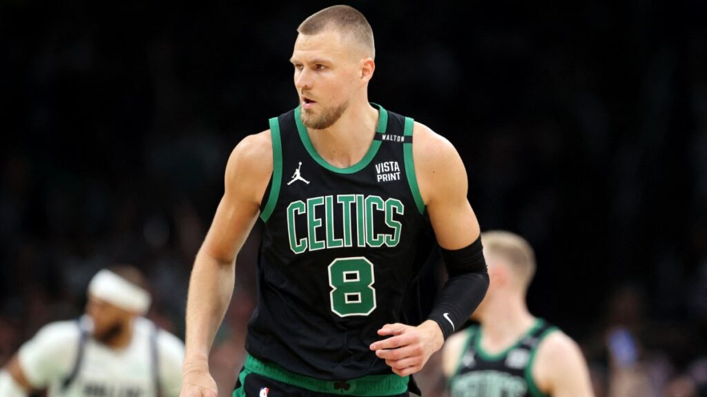 Kristaps Porzingis, fuera al menos cinco meses tras someterse a cirugia | Peter Casey-USA TODAY Sports