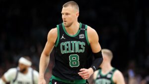 ¡Porzingis se va de Boston! Celtics habría acordado un cambio triple con los Atlanta Hawks