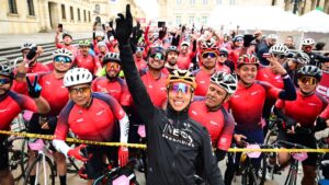 Egan Bernal recuerda sus orígenes y palpita la disputa del Gran Fondo en Zipaquirá