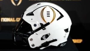 El College Football Playoff cambia de nuevo: ‘bye’ para el Top 4, aún si no con campeones de conferencia