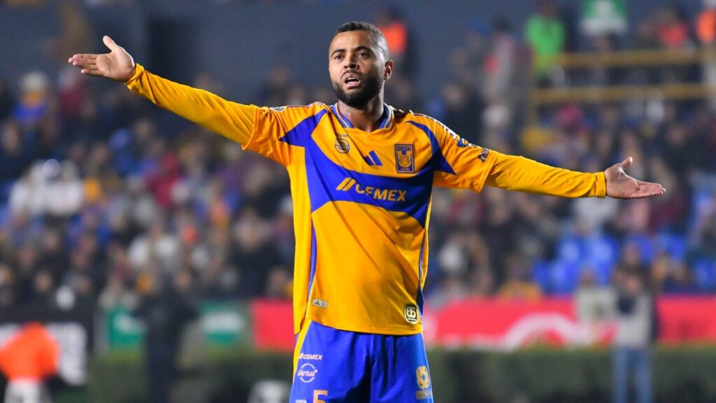 Carioca se queda en los Tigres | Imago7