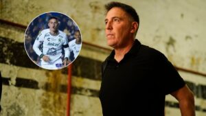 Eduardo Berizzo da las razones por las que James Rodríguez no fue titular en el debut de León