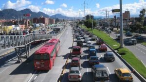 Pico y placa en Bogotá para este miércoles, 1 de octubre de 2025: horarios, restricciones y vehículos exentos