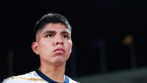 Roberto García Orozco considera que la falta de Piero Quispe en el Pumas vs América debió sancionarse con amarilla