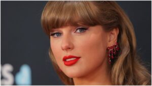 Taylor Swift anuncia su nuevo álbum, ‘The Life of a Showgirl’, en el podcast de Travis Kelce