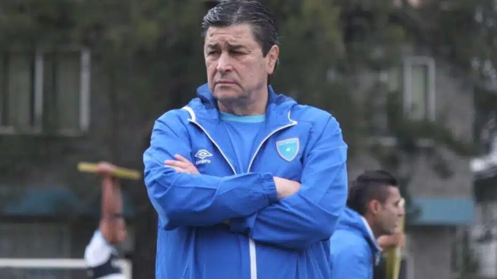 Tena, durante un entrenamiento de Guatemala (Fedefut)