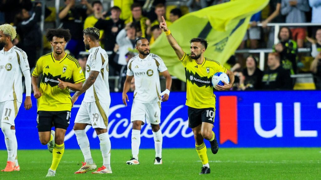 Columbus Crew en festejo de gol