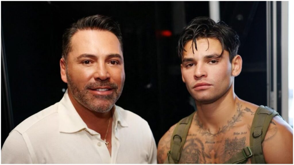 Oscar de la Hoya y Ryan Garcia | Reuters