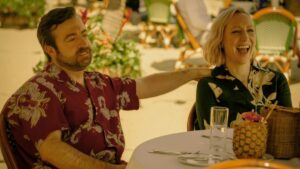 Side Quest, platicamos con Derek Waters y Anna Konkle, protagonistas del primer episodio del spin-off de Mythic Quest, Song and Dance