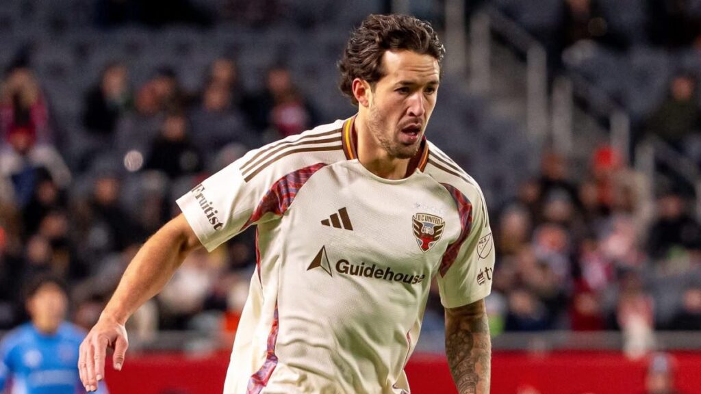 Aaron Herrera, durante un juego con el DC United (DC United)