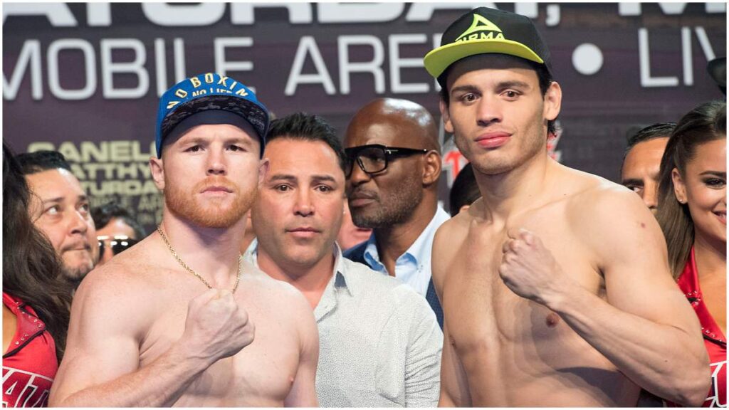Canelo Álvarez y Julio César Chávez Jr antes de su pelea | Imago7