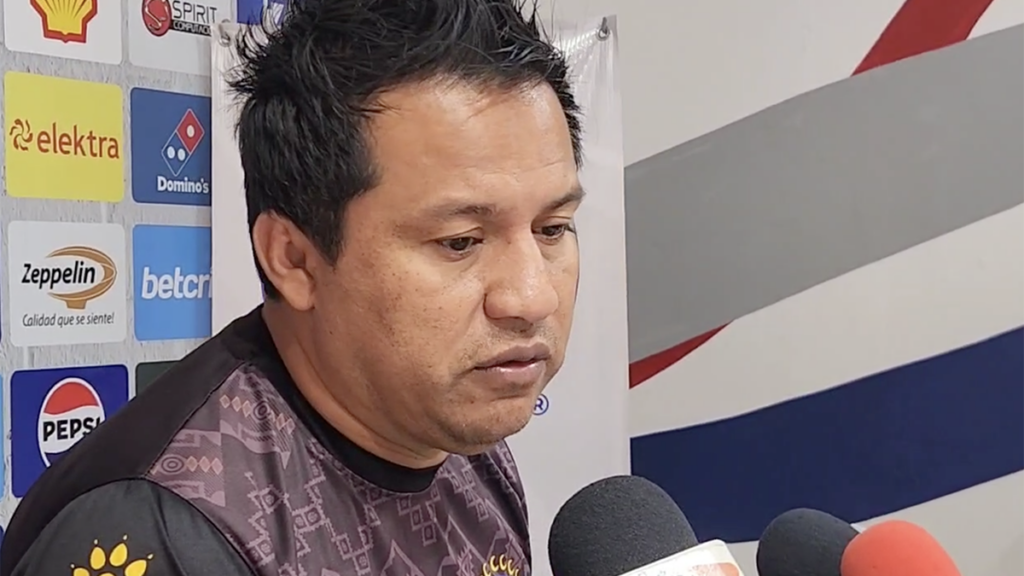 Amarini Villatoro habló en conferencia de prensa