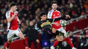 Chivas va con todo por Richard Ledezma: oferta firme por el mediocampista del PSV