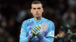 ¿Cómo le ha ido a Andriy Lunin en los Clásicos contra el Barcelona?