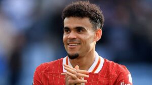 El Barcelona sigue mirando de reojo a Luis Díaz en el mercado de pases