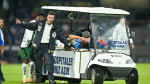 ¡Cruz Azul en vilo! Andrés Montaño se someterá a estudios para determinar gravedad de la lesión