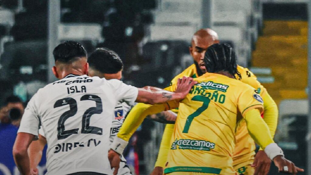 Colo Colo Vs Bucaramanga