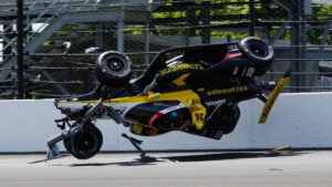 Imola e Indianápolis: los accidentes que confirman el valor del halo y el aeroscreen