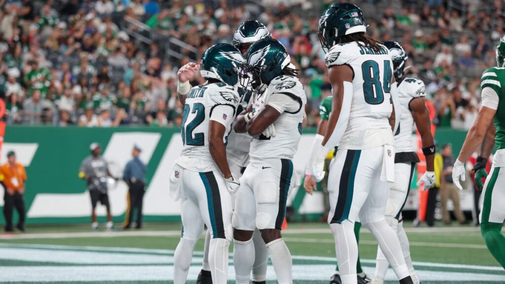 Eagñe inaugura la temporada de la NFL como campeón defensor