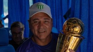 Comienza la estrategia: Los 12 entrenadores del Torneo Apertura de Guatemala