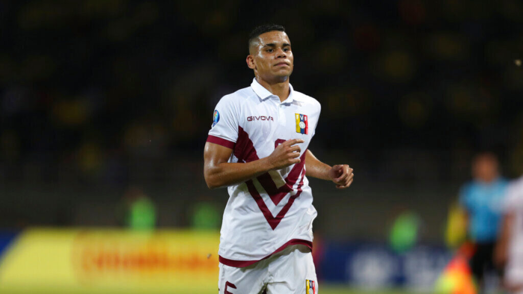 Miguel Navarro, futbolista venezolano. | AP