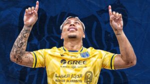 Roger Martínez se luce ante el Al Nassr de Jhon Jáder Durán