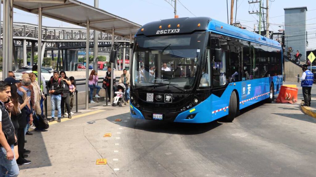 ¿Cuánto costaría usar el nuevo Trolebús Elevado Chalco-Santa Martha y ruta definida?