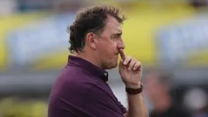 Néstor Lorenzo es claro: no convocará a ningún jugador sin ritmo competitivo