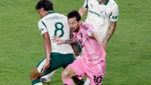 Richard Ríos y Palmeiras dejan serias dudas para los octavos de final en el Mundial de Clubes