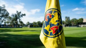 Club América celebra la graduación académica de sus juveniles