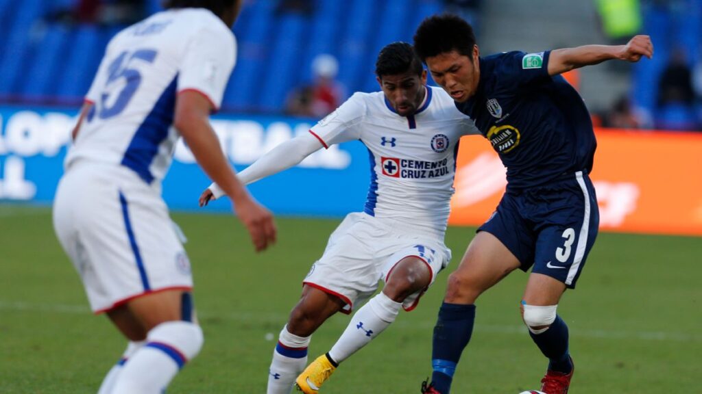 Auckland City venció en penales a la Máquina