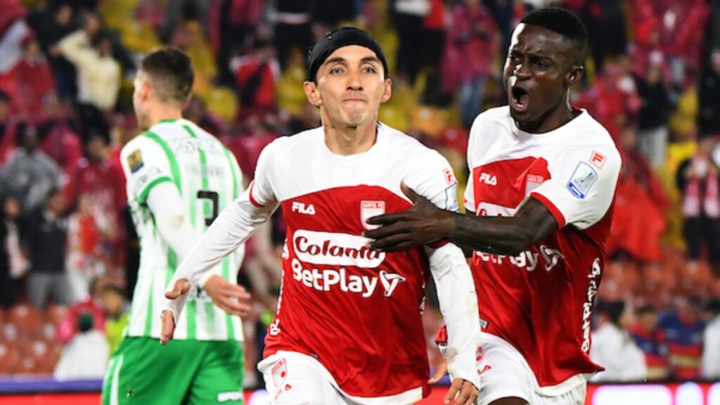 Ómar Fernández, jugador de Santa Fe | VizzorImage.