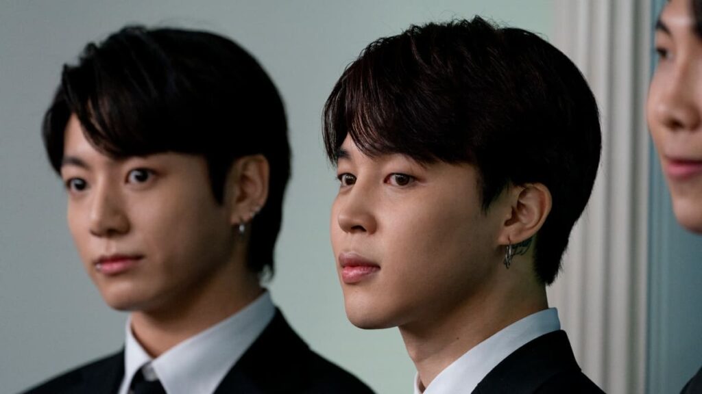 Jungkook y Jimin de BTS | AP.