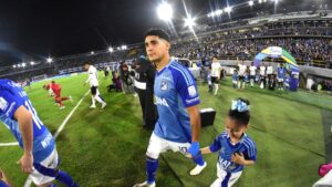¿Daniel Cataño se despide de Millonarios? Su futuro estaría en Bolivia