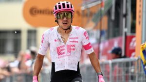 Richard Carapaz toca a la puerta del Movistar Team de Quintana y Rubio