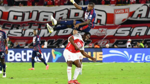 Daniel Torres y Elvis Perlaza creen que la hinchada puede jugarle en contra a Independiente Medellín