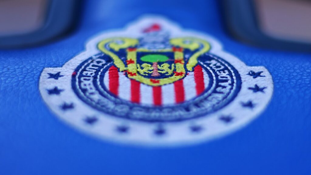 Chivas inicia con el pie derecho la pretemporada
