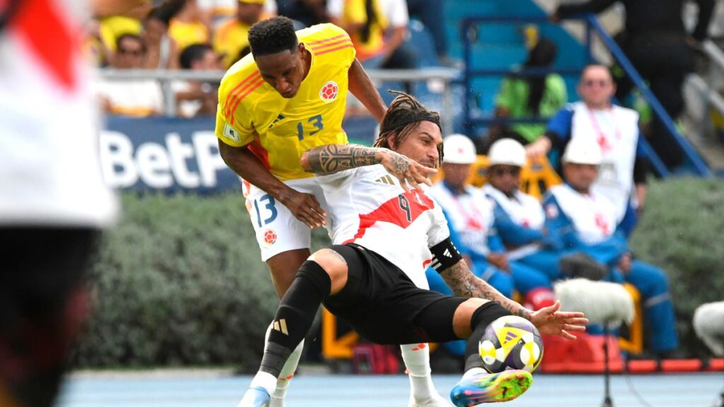 Perú tuvo las mejores oportunidades para quedarse con el partido. Vizzor