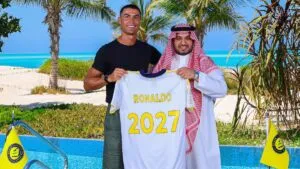 Cristiano Ronaldo renueva contrato con Al Nassr hasta 2027: el astro portugués seguirá en Arabia Saudita