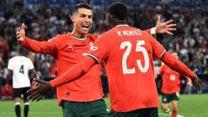 Cristiano Ronaldo comanda la remontada de Portugal, que le vuelve a ganar a Alemania un partido oficial 25 años después