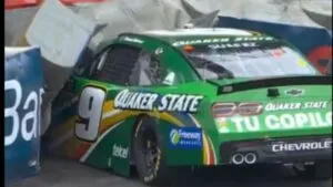 Daniel Suárez sufre accidente en la qualy de Nascar Xfinity Series en CDMX